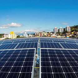 Placa de energia solar industrial